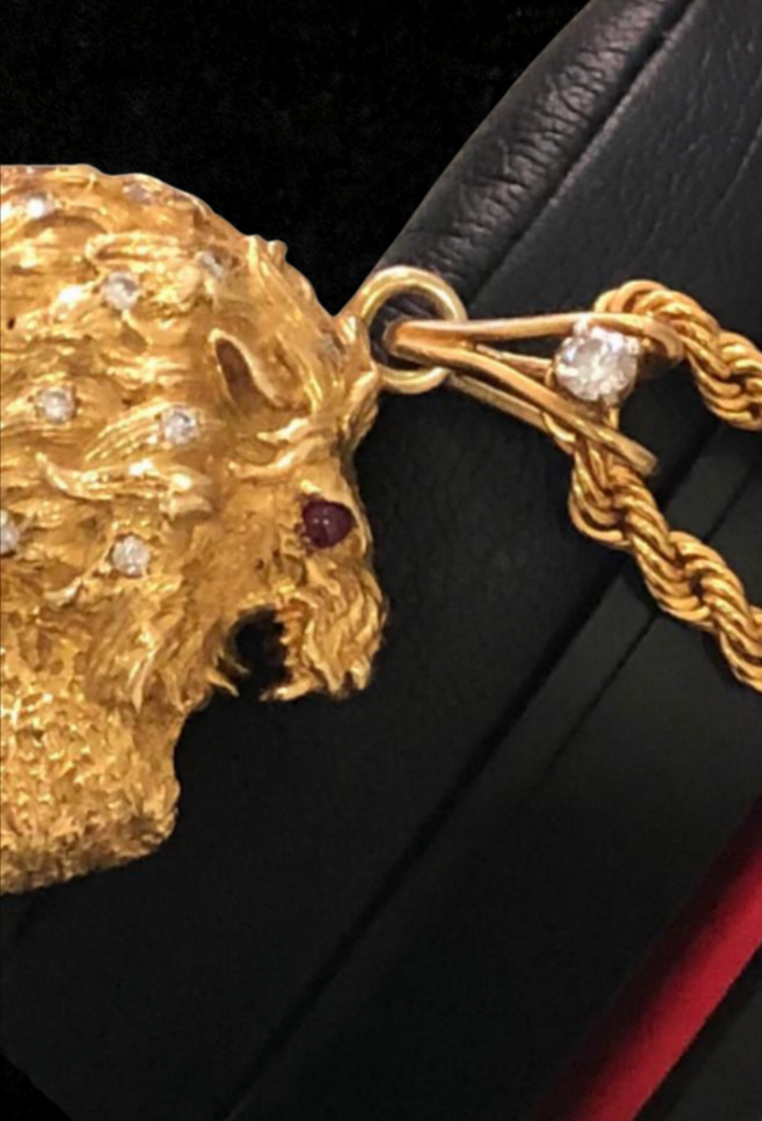 Elvis Presley Lion Claw Necklace Up For Auction, Expected to Fetch $500K