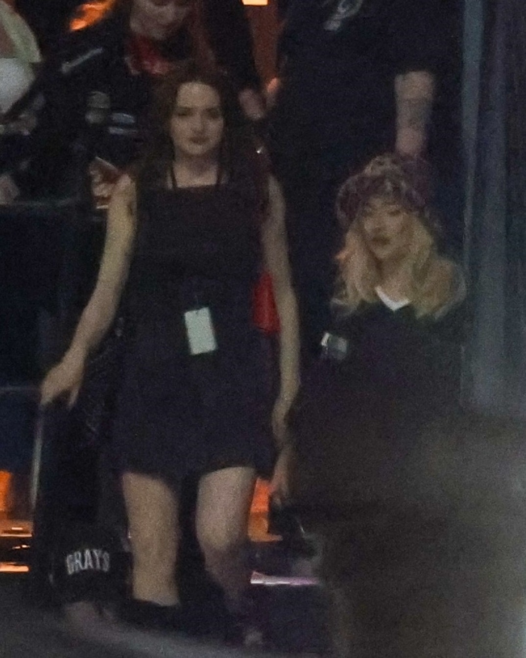 Joey King & Sabrina Carpenter