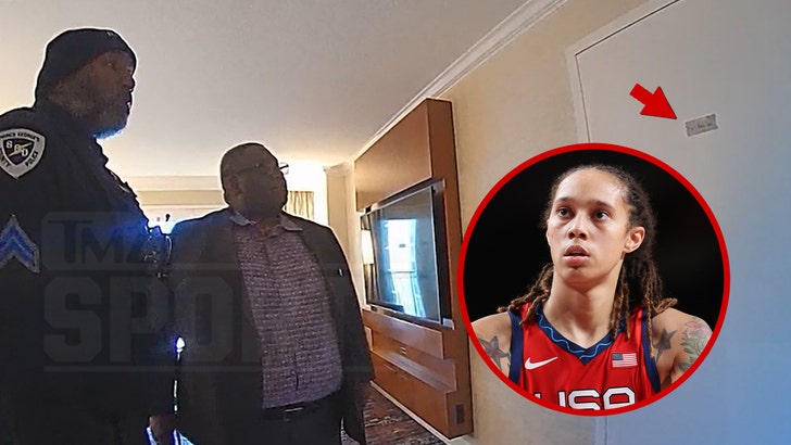 052225_britney_griner_note_la;