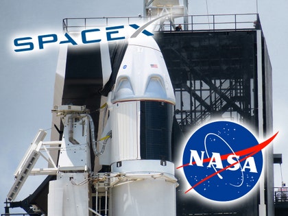 0530-nasa-space-x-live-stream-getty-mobile-02