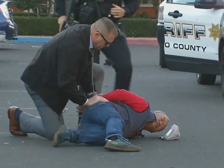 Kuzey Kaliforniya'da 7 Kişiyi Öldüren Kitlesel Nişancı Dramatik Videoda Tutuklandı