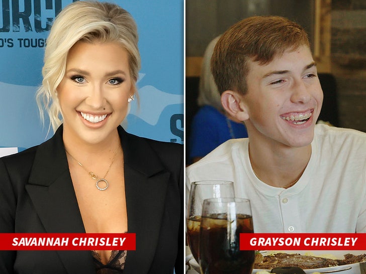 savannah grayson chrisley sub split getty swipe