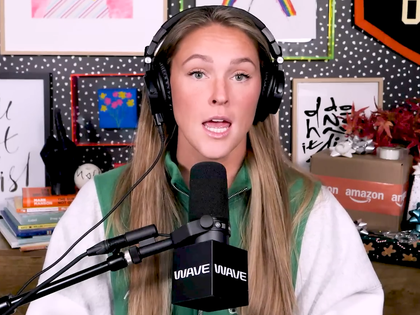 112425 kylie kelce primary.jpg