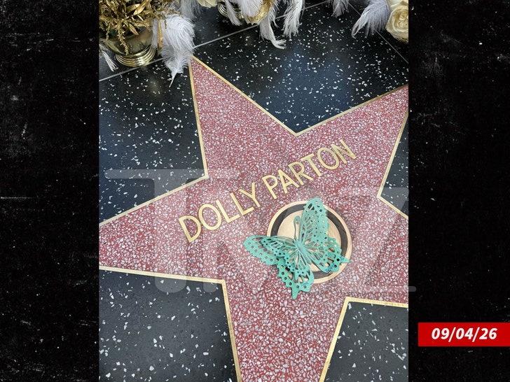 dolly parton star of fame tmz wm