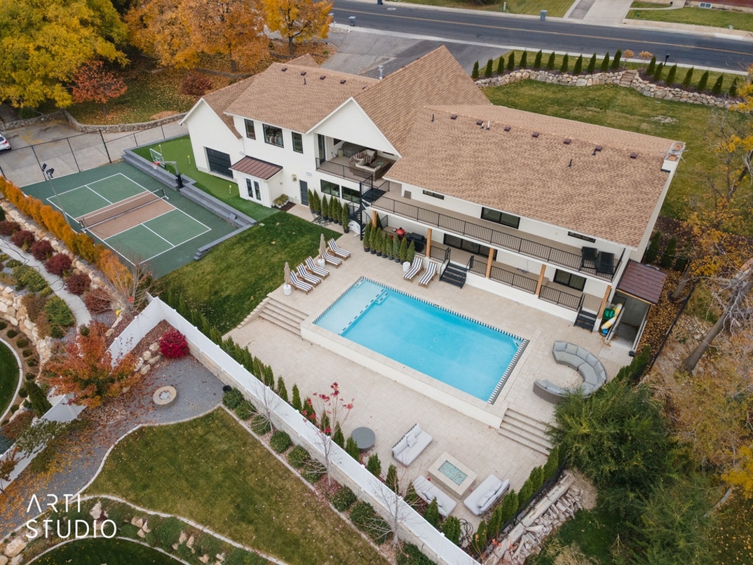 essi & Jordan Ngatikaura House 104