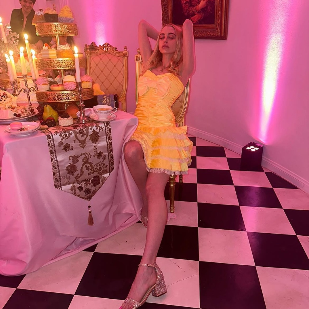 Chloe Cherry Hot Shots 4
