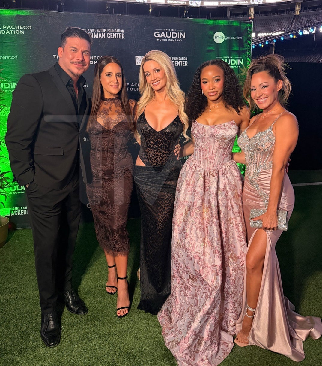 1023 Jax Taylor & Lori Krebs Gift Gala Vegas 7