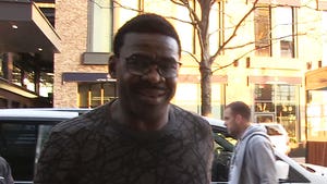 Michael Irvin Grinning Ear To Ear After Cancer-Free Diagnosis