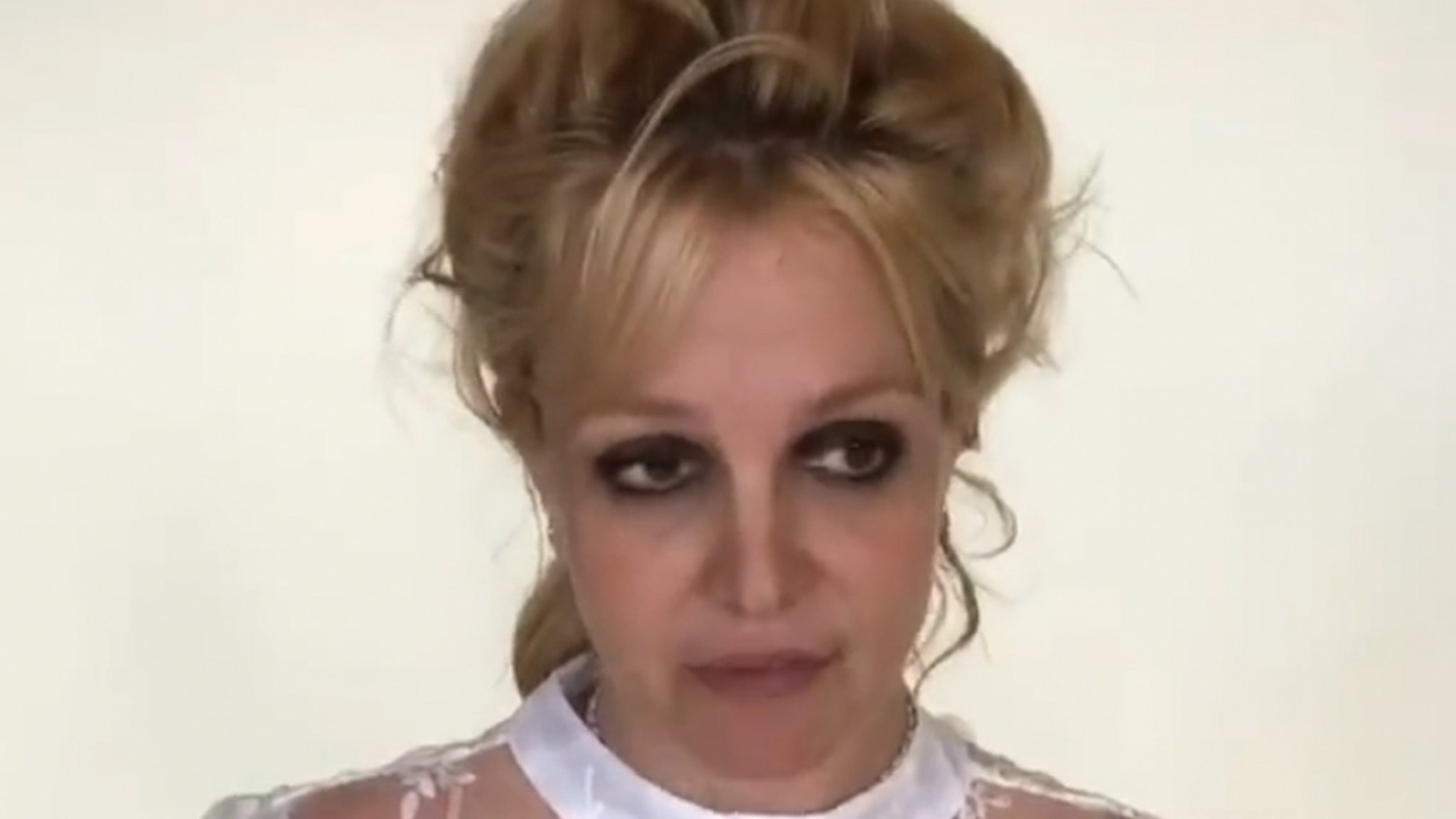 Britney Spears Says She Locked Herself in Bathroom