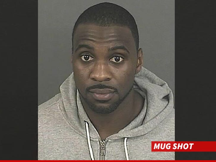 1119-nuggets-ty-lawson-mug-shot-2