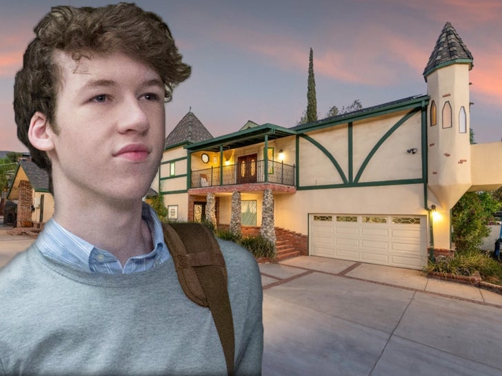 Devin Druid of "13 Reasons Why" Sells Home