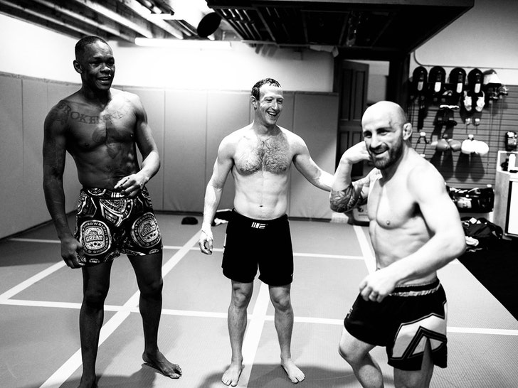 Mark Zuckerberg Shows Off Shredded Bod In Training Sesh With UFC Stars