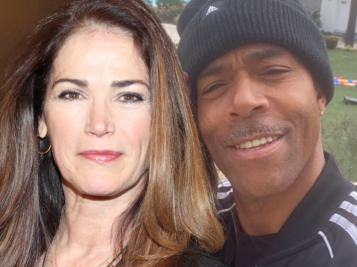 Kim Delaney Drops Divorce Months After Airport Drama, Restraining Order