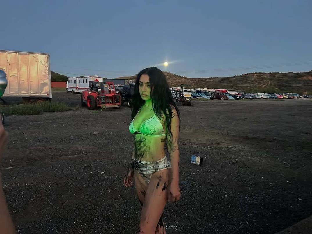 Charli XCX Hot Shots 0