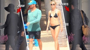 Jennifer Lawrence & Chris Martin -- Fly Together After Gwyneth Vacay (TMZ TV)