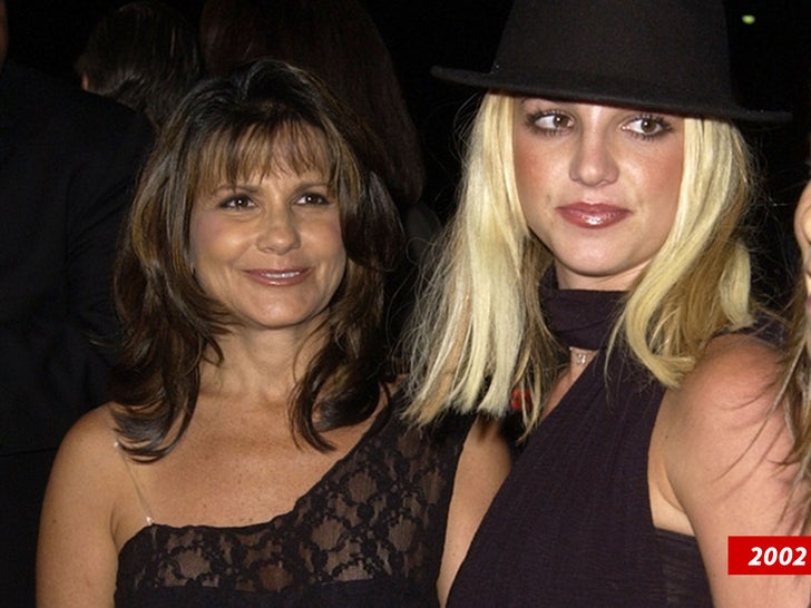 Britney and Lynne Spears Together