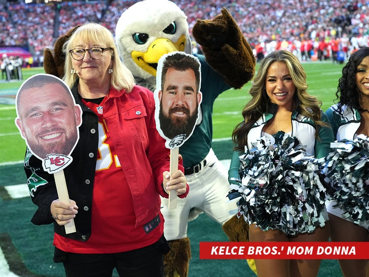 Travis Kelce, Jason Kelce Share Emotional Embrace With Mom On Field At  Super Bowl