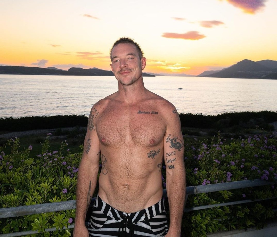 1108 Diplo Hot Shots 12