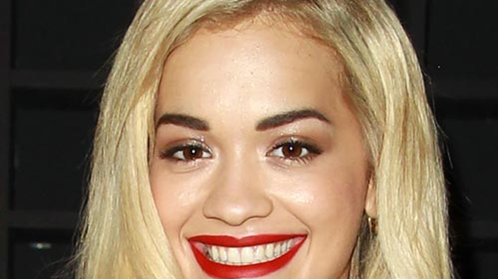 Rita Ora -- The Blinding Fashion Fail