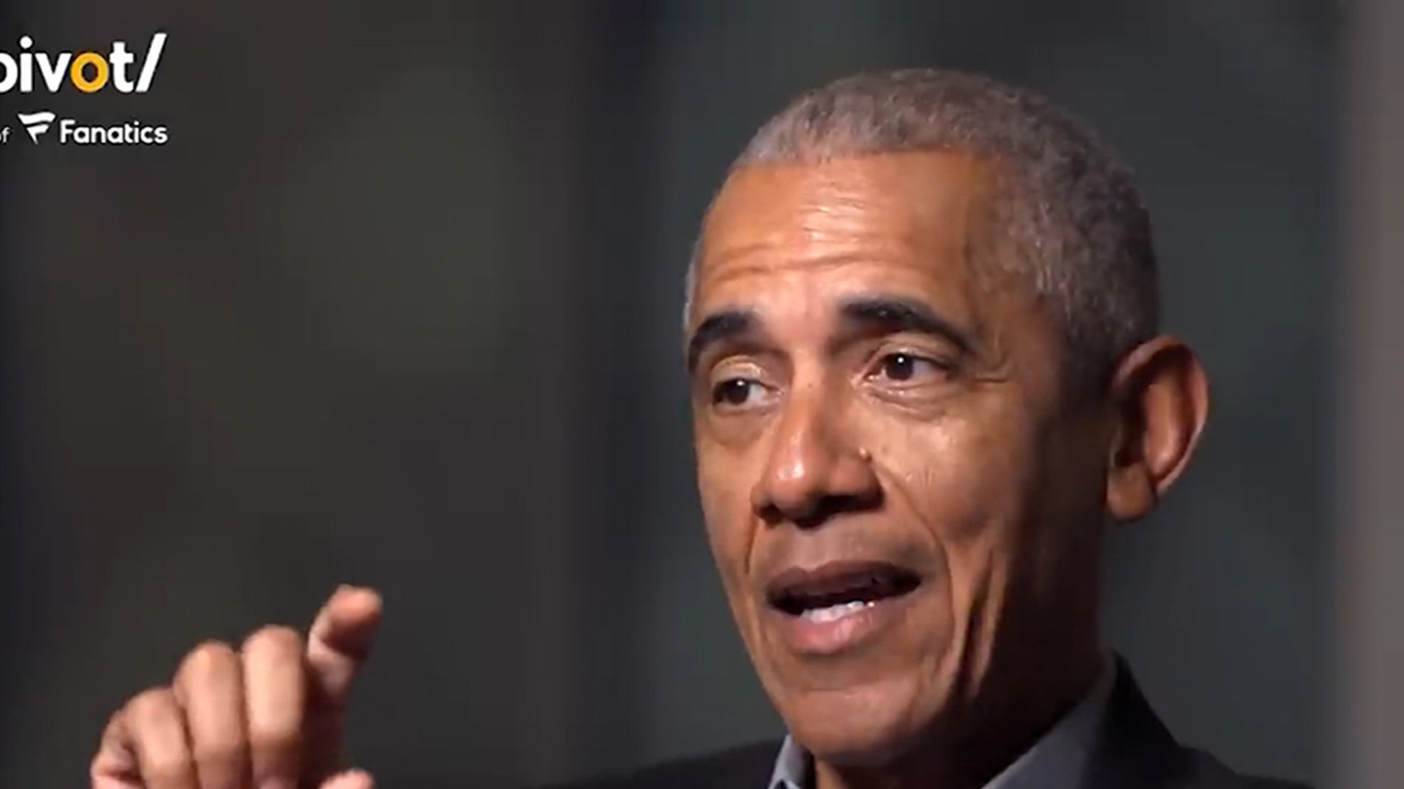 Barack Obama Says Daughters Are Trying to Succeed Without Using Famous Last Name