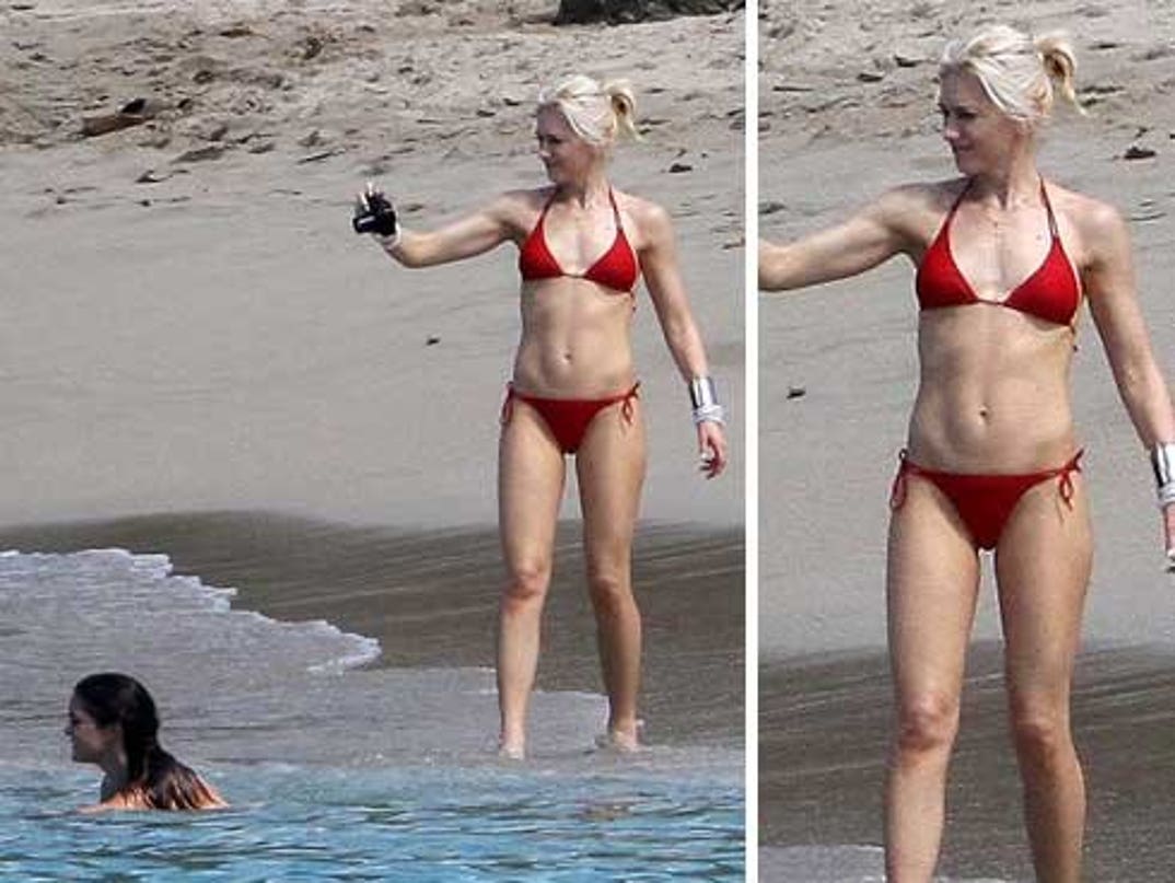 Gwen Stefani Lady in Red Bikini