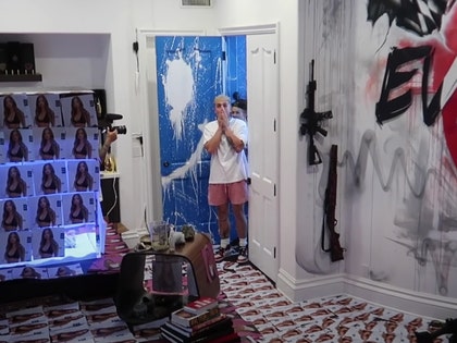 0805-jake-paul-guns-youtube-02