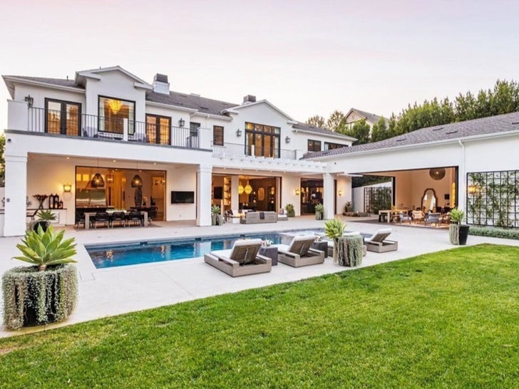 Tony Gonzalez Sells Beverly Hills Mansion
