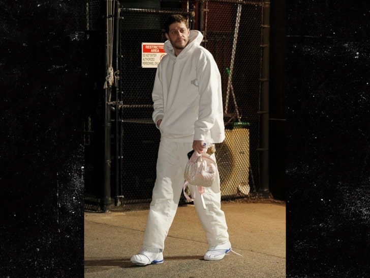 pete davidson all white party backgrid 1