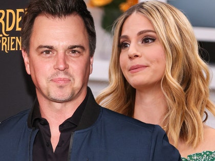 kelly kruger darin brooks getty comp