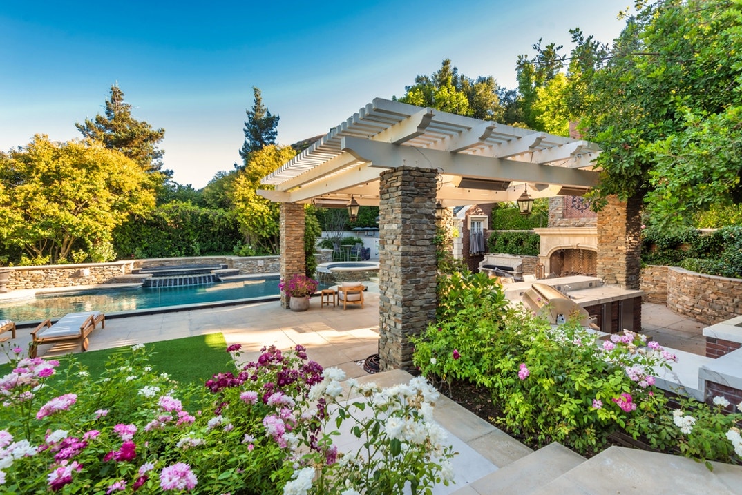 The Miz Westlake Village Home photos 78