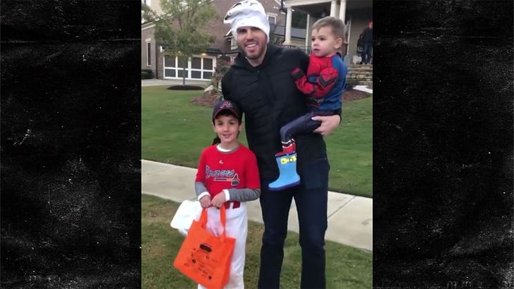 Aaron Judge/Jose Altuve Halloween costume!