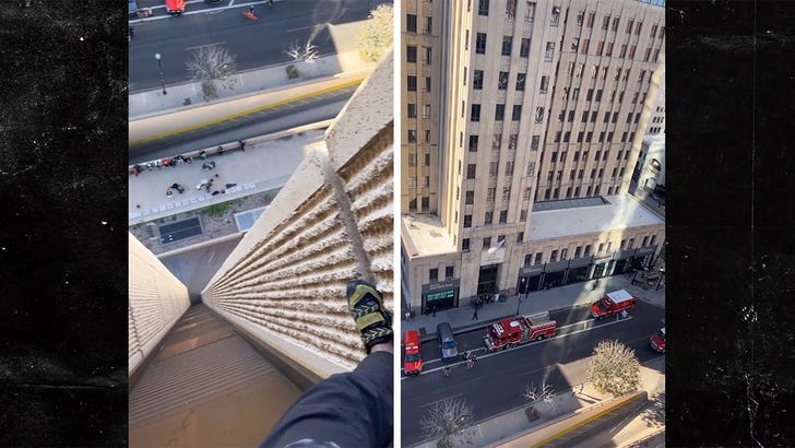 Un grimpeur anti-avortement choque les participants à la semaine du Super Bowl en faisant évoluer Phx Skyscraper