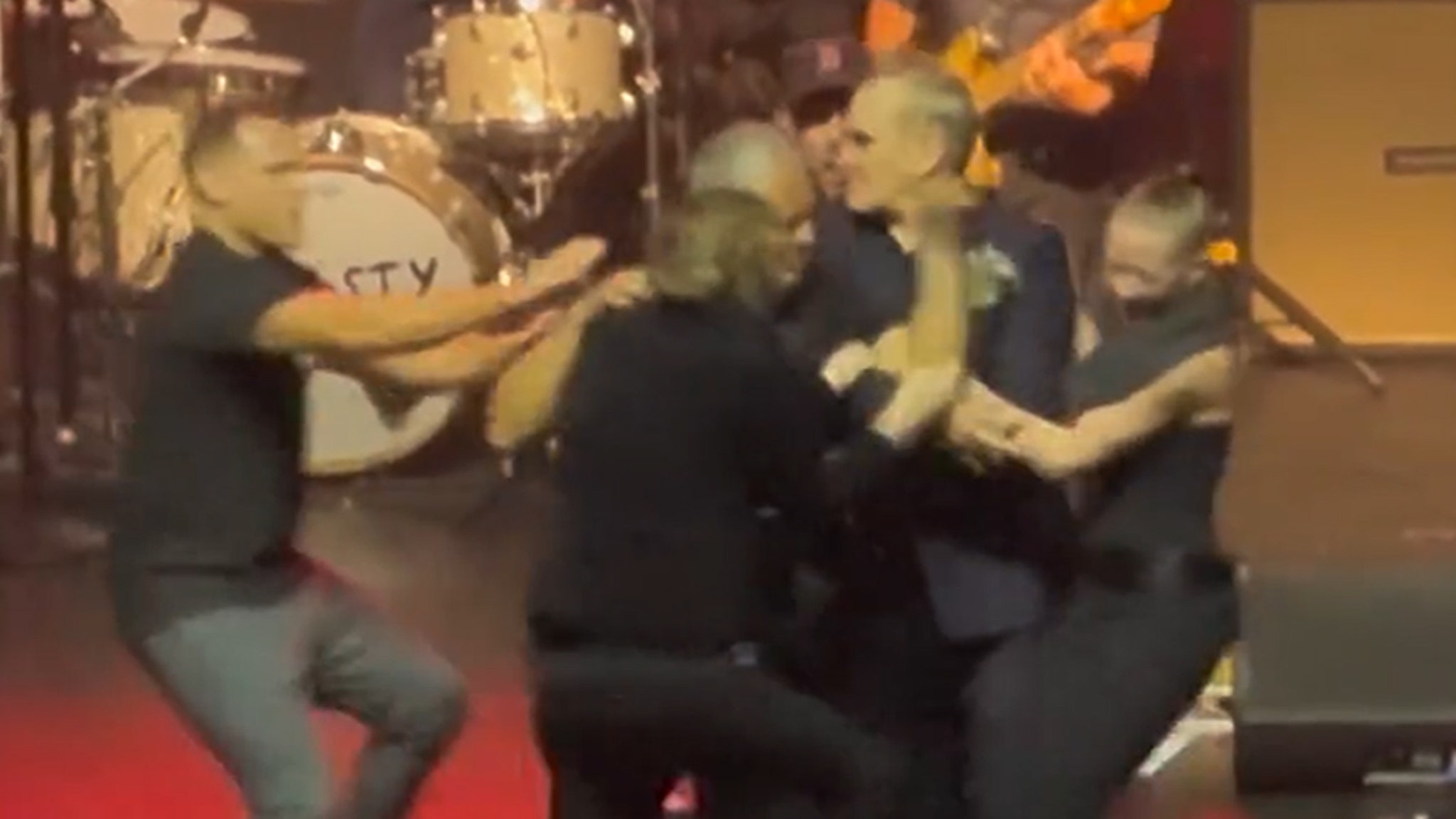 Morrissey Concert Ends After Swarm of Fans Rush Stage, Bodyguard Injured