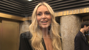 102725 lindsey vonn kal.jpg