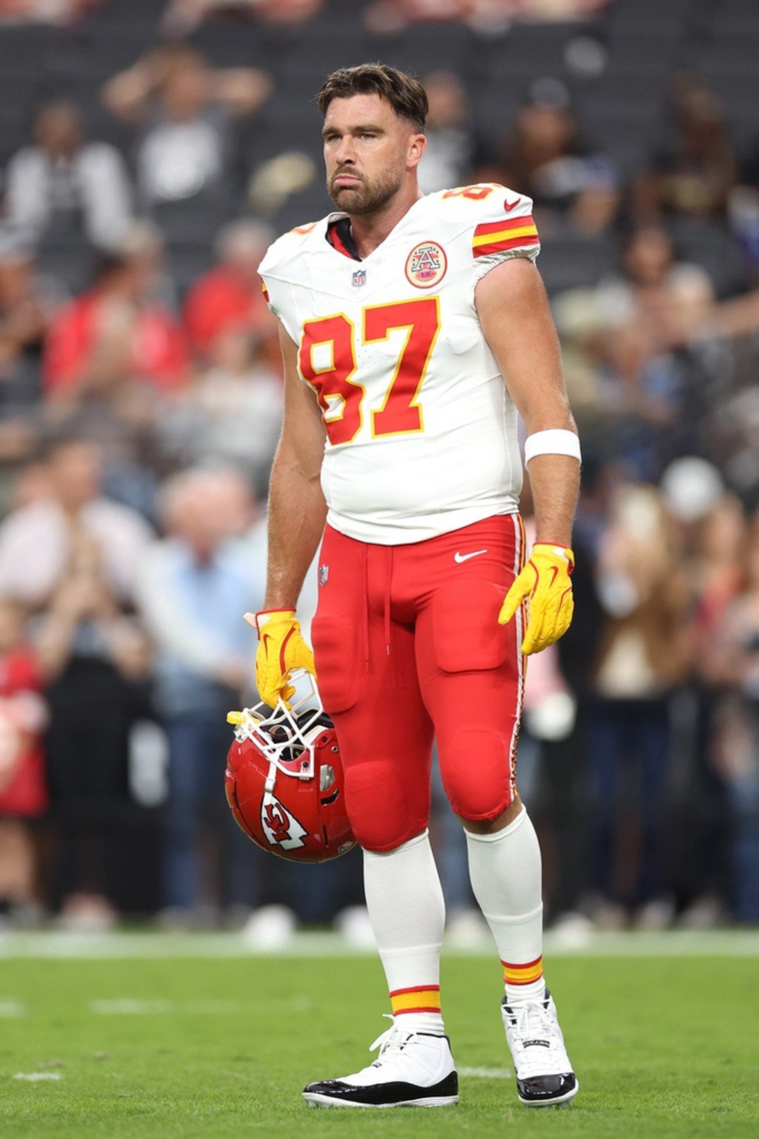 Travis Kelce On The Field 12