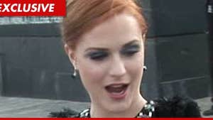 Evan Rachel Wood Elbowed In the Face -- LOSES A TOOTH