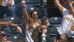 San Diego Padres Fan Makes Ridiculous 1-Hand Catch With Baby In Arm!