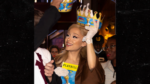 Ariana Grande Swarmed by Fans While Seeing BF Ethan Slater in 'Spamalot' On Broadway