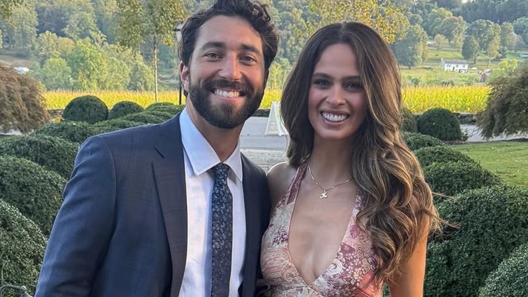 1104-Joey-Graziadei-Kelsey-Anderson-Together-PRIMARY