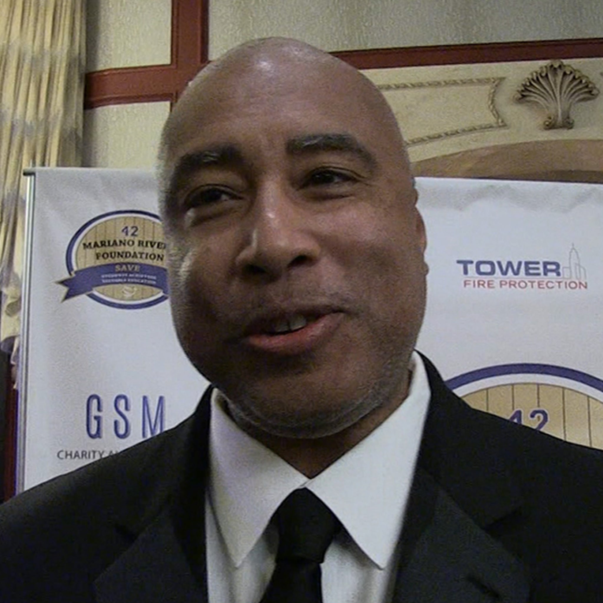Bernie Williams' Not Gunning For MLB Manager Role, I'm A Musician!