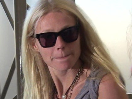 0208_Gwyneth-Paltrow_tmz