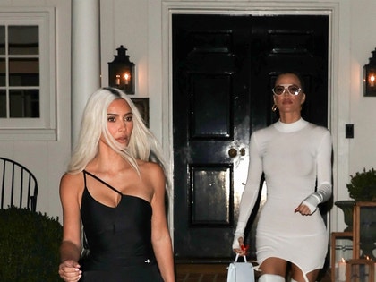 Kim And Khloe Kardashian
