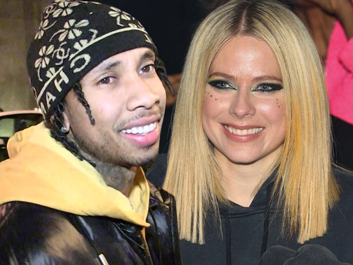 Avril Lavigne ve Tyga Tanıtım veya Müzik İşbirliği İçin Değil