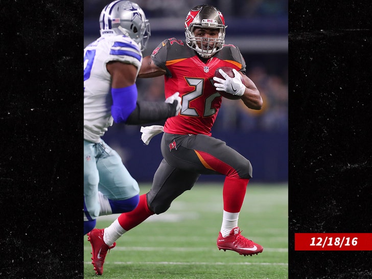 Doug-Martin-sub-getty-1