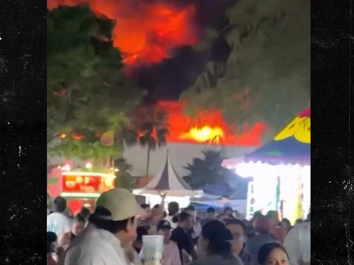 050826-mexican-fairground-fire-5-PRIMARY