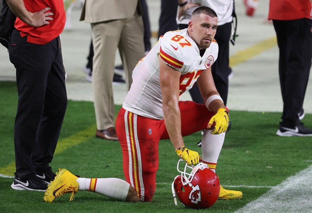 Travis Kelce On The Field 6