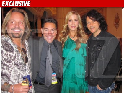 0628_VINCE_NEIL_DRINK_TMZ_EX_WM