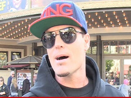 0218-vanilla-ice-tmz-02