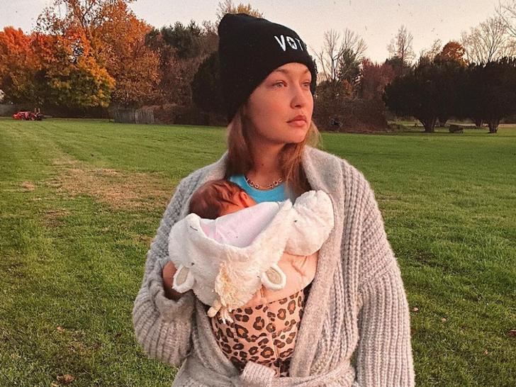 Stars With Their New Gifts -- Baby Bundles Of Joy!