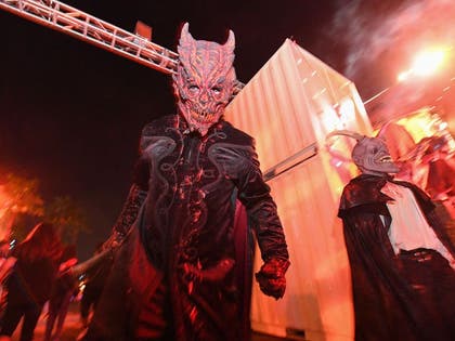 hollywood-horror-nights-inside-2021-photos8